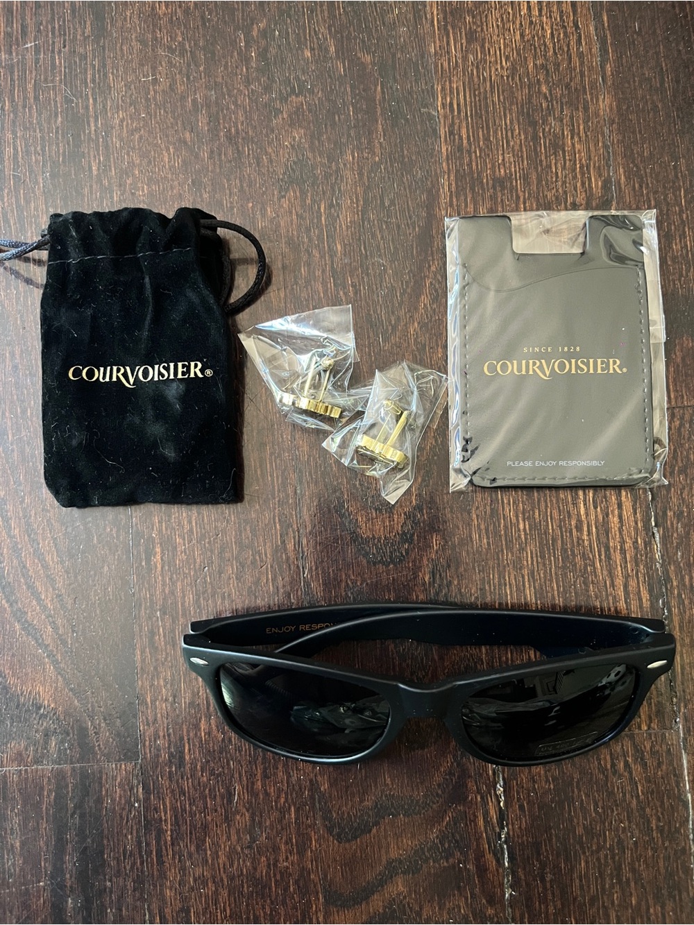 Courvoisier Black Women's Sunglasses